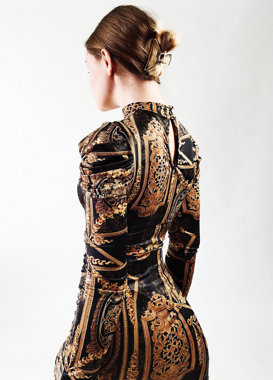Черное кэжуал платье платье-водолазка MissPap с абстрактным узором
