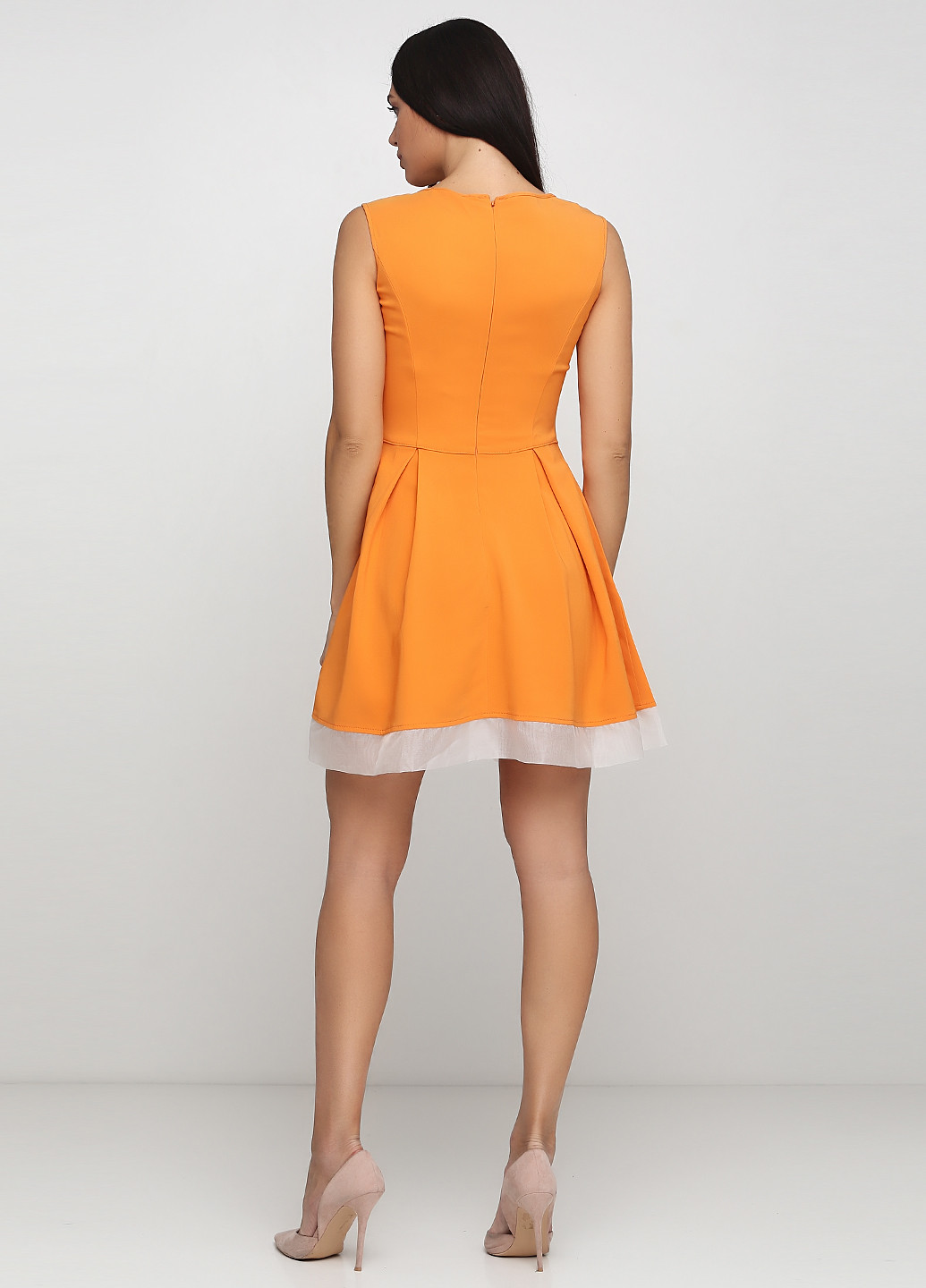 Оранжевое коктейльное платье а-силуэт Sassofono однотонное
