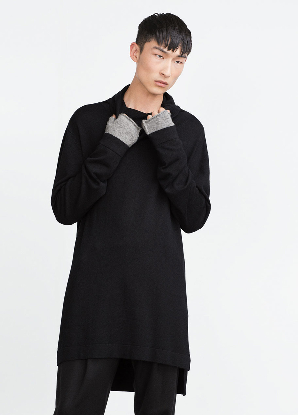 Черный демисезонный свитер джемпер Zara