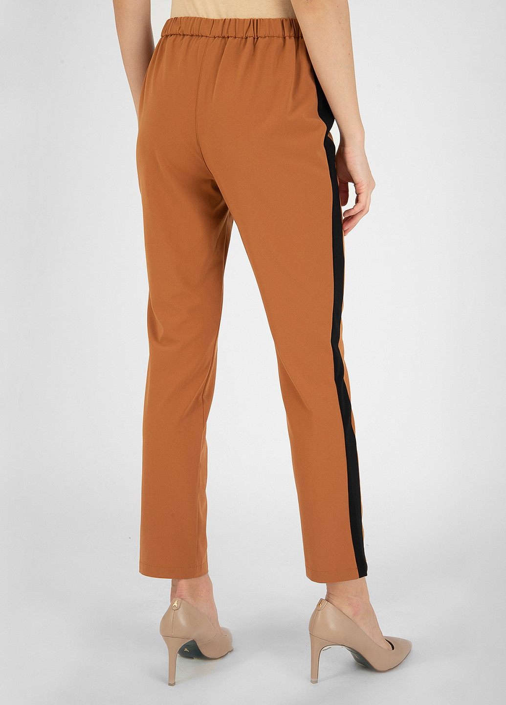 Оранжевые демисезонные брюки Patrizia Pepe