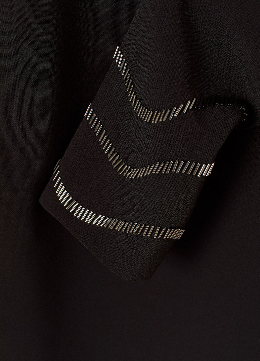 Черное кэжуал платье H&M однотонное