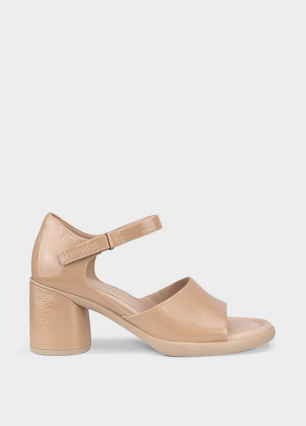 Коричневые босоножки Ecco на липучке