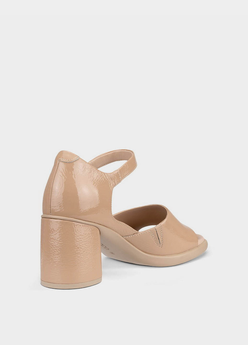 Коричневые босоножки Ecco на липучке