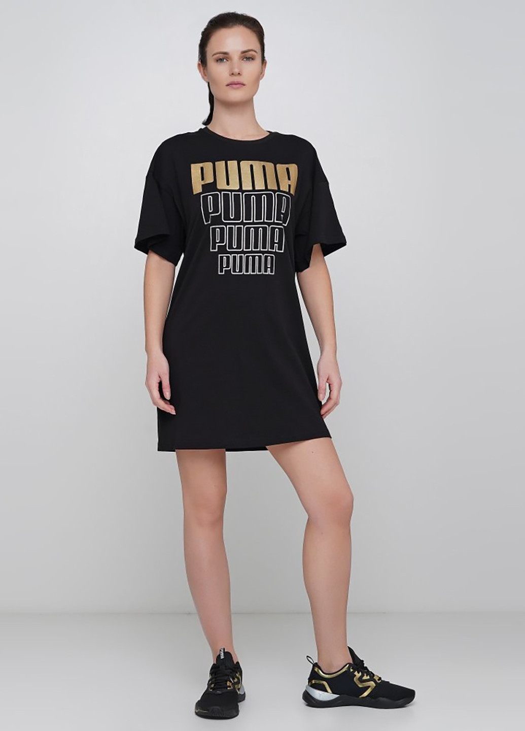 Черное спортивное платье платье-футболка Puma с надписью