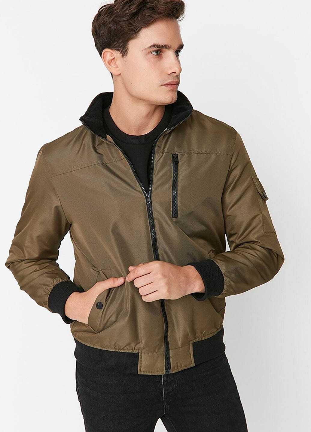 Оливковая (хаки) демисезонная куртка Trendyol