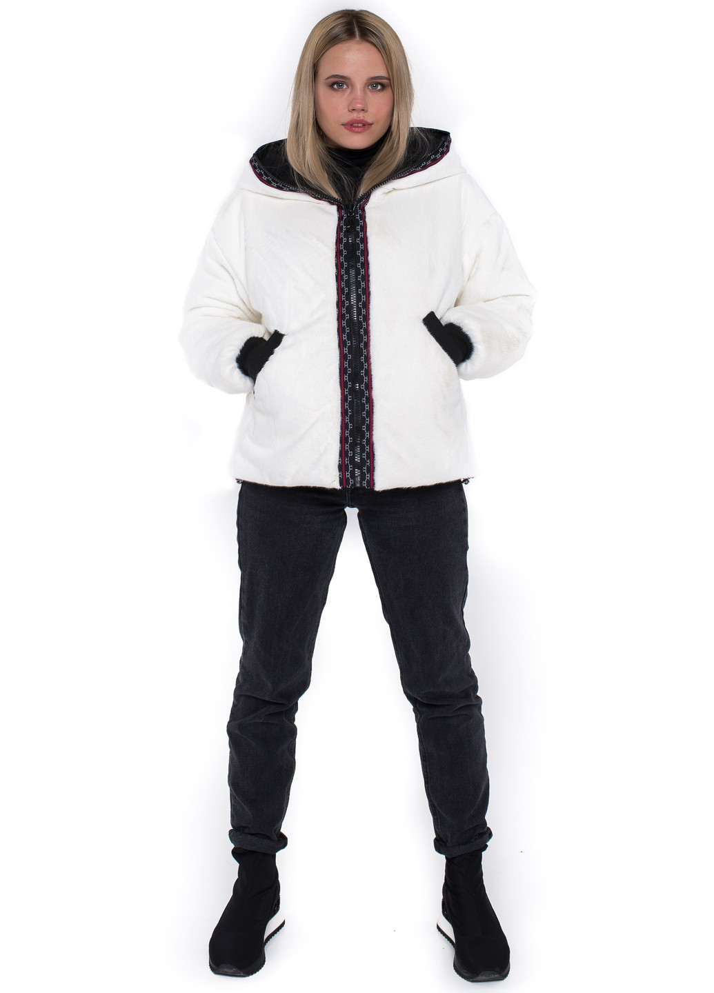 Черно-белая зимняя куртка двусторонняя Milhan