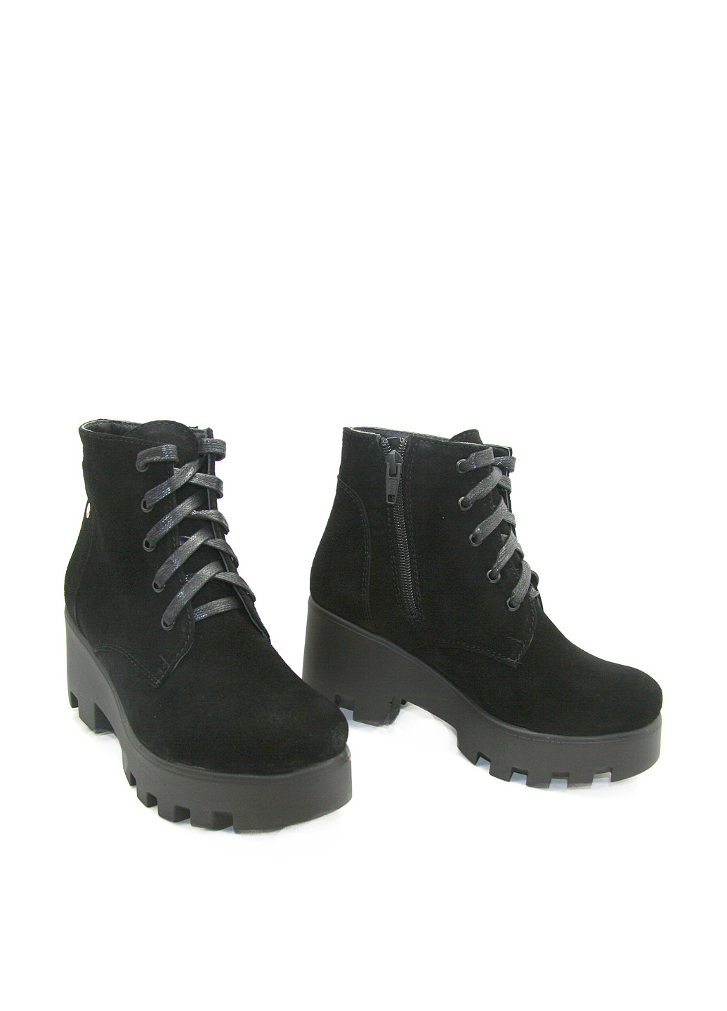 Осенние ботинки Mila на тракторной подошве, со шнуровкой из натуральной замши