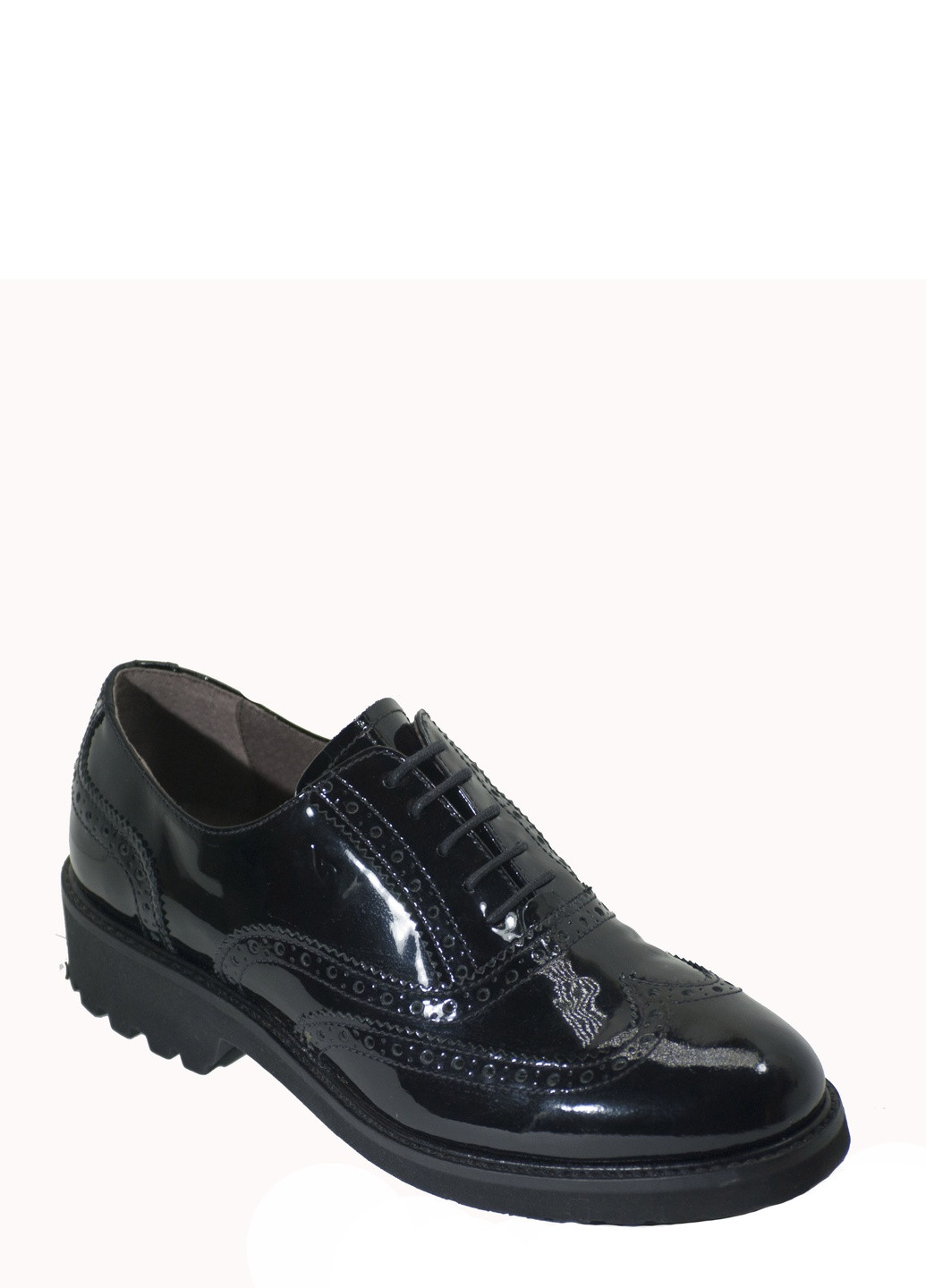 Туфли Nero Giardini на низком каблуке лаковые, со шнуровкой