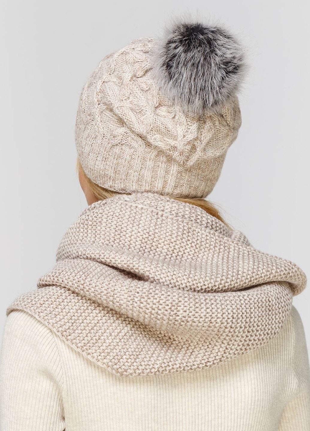 Светло-бежевый зимний комплект (шапка, шарф-снуд) Fashion Star