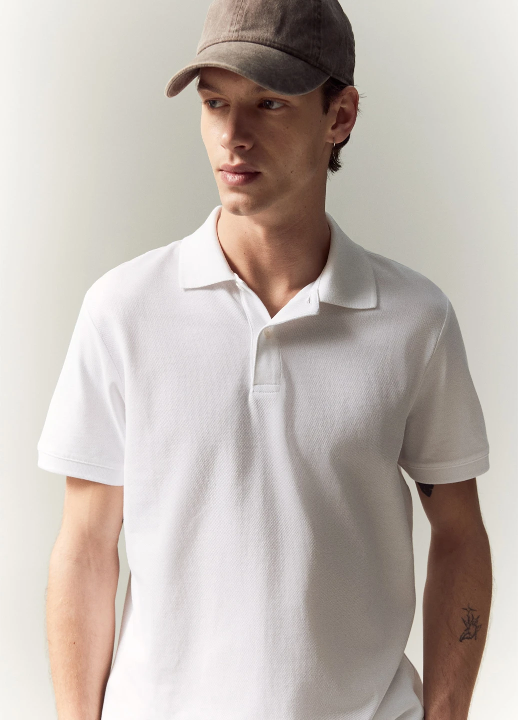 Біла футболка H&M
