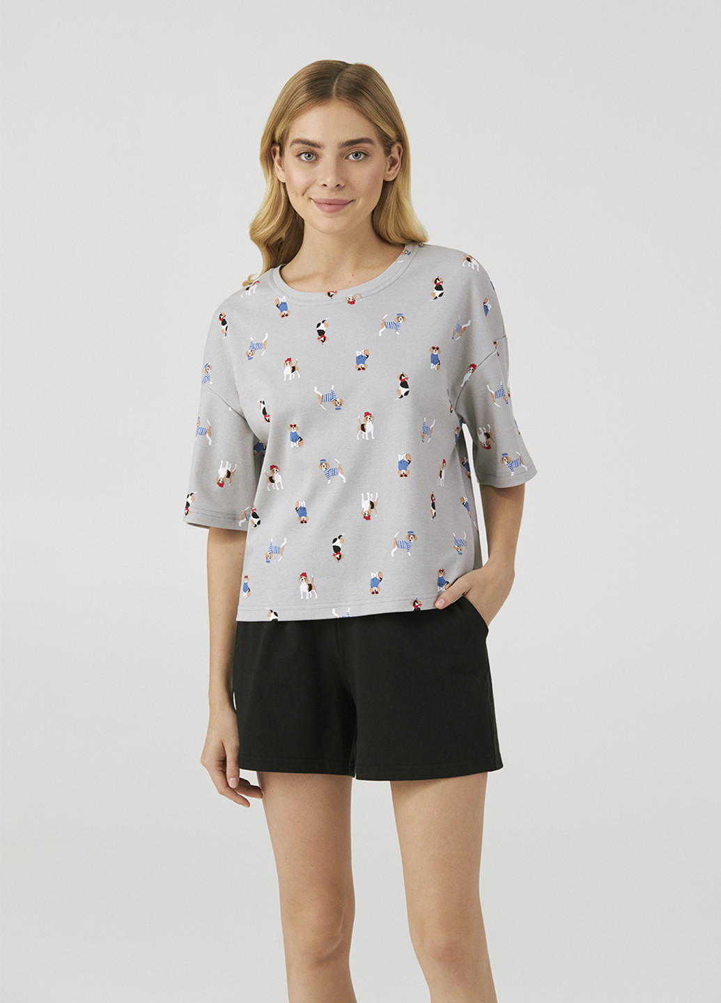 Комбинированная всесезон пижама (футболка, шорты) футболка + шорты Ellen