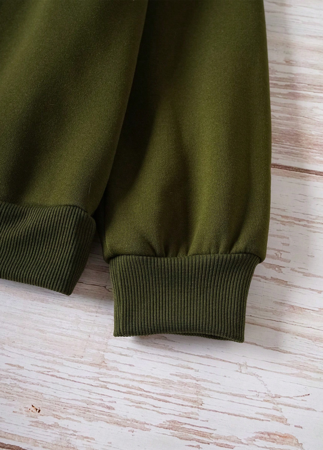 Хаки свитшот SHEIN новогодний без декора (353322745)