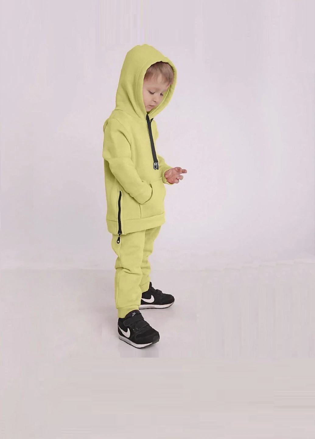Желтый демисезонный костюм брючный Sport Wear