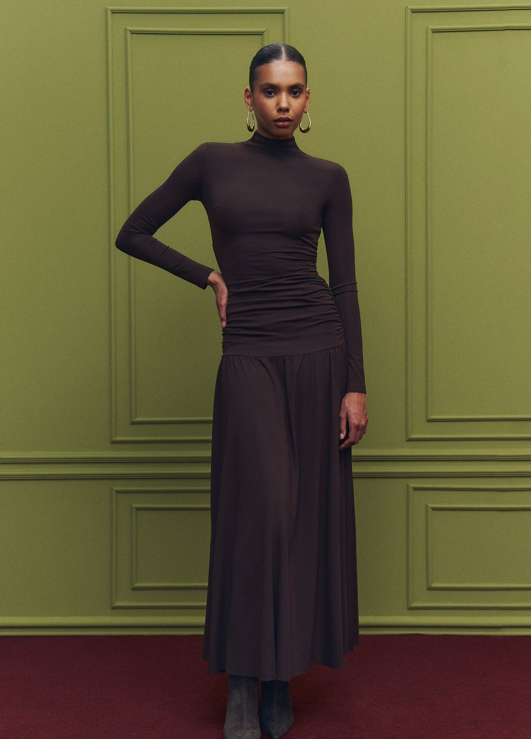 Коричнева кежуал сукня кльош, сукня-водолазка Gepur однотонна