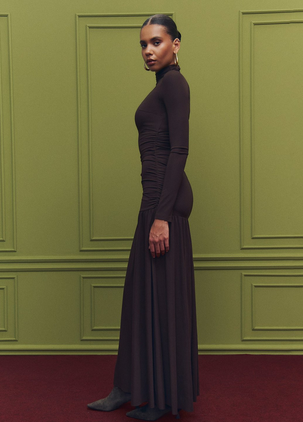 Коричнева кежуал сукня кльош, сукня-водолазка Gepur однотонна