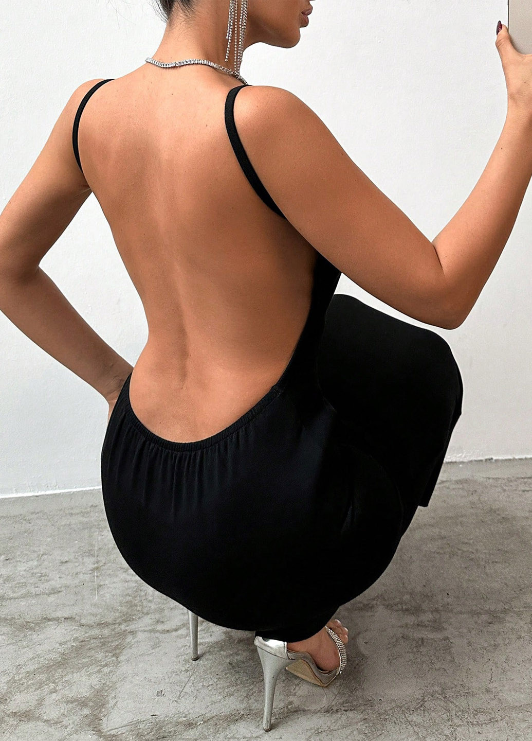 Чорна вечірня, кежуал сукня з відкритою спиною SHEIN однотонна