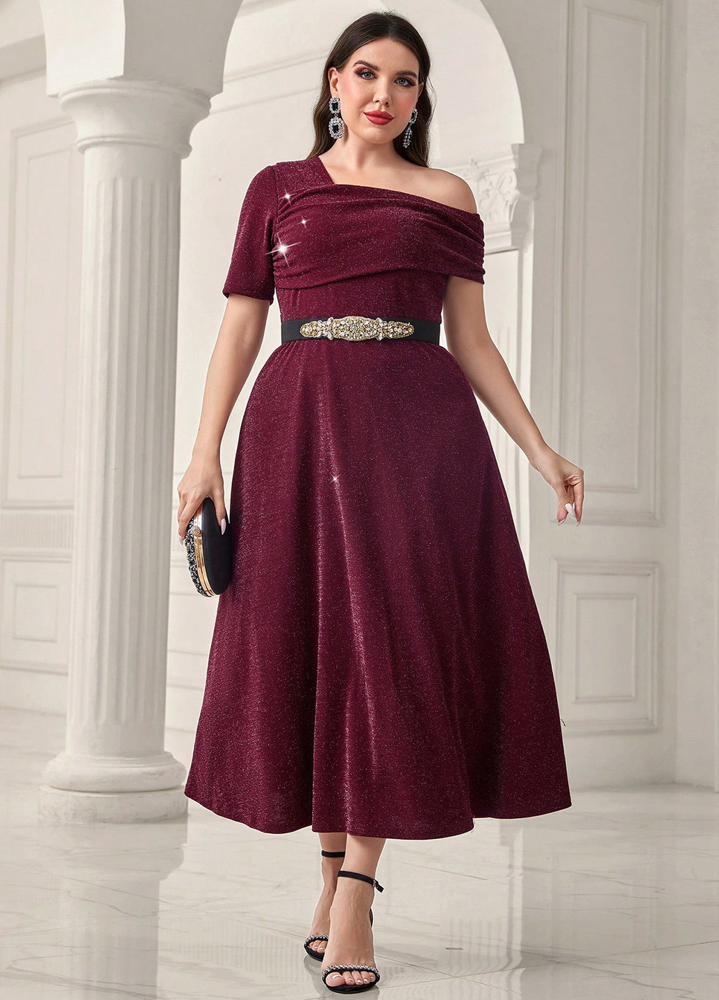 Бордовое вечернее платье с открытыми плечами SHEIN однотонное