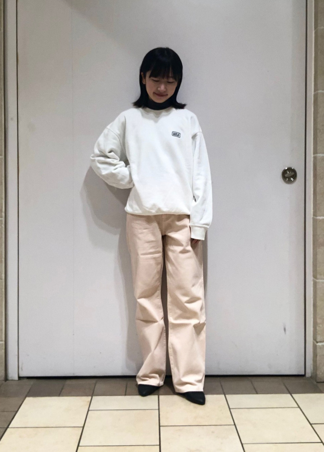 Білий світшот Uniqlo малюнок вишивка (327231653)