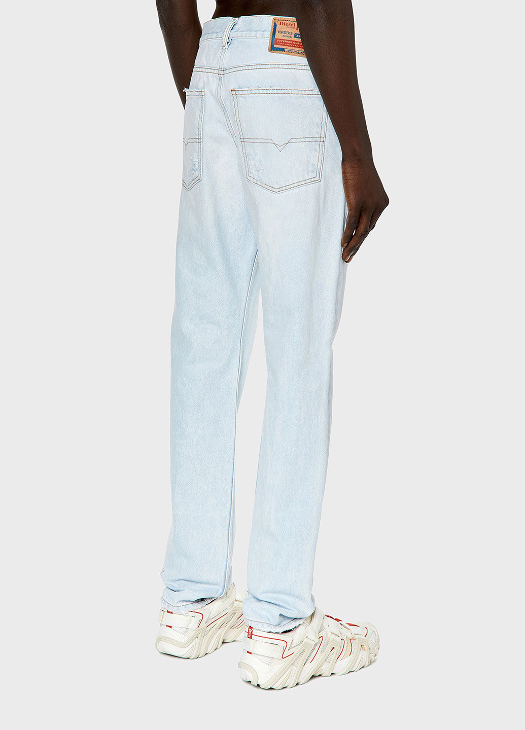 Голубые демисезонные прямые джинсы Diesel