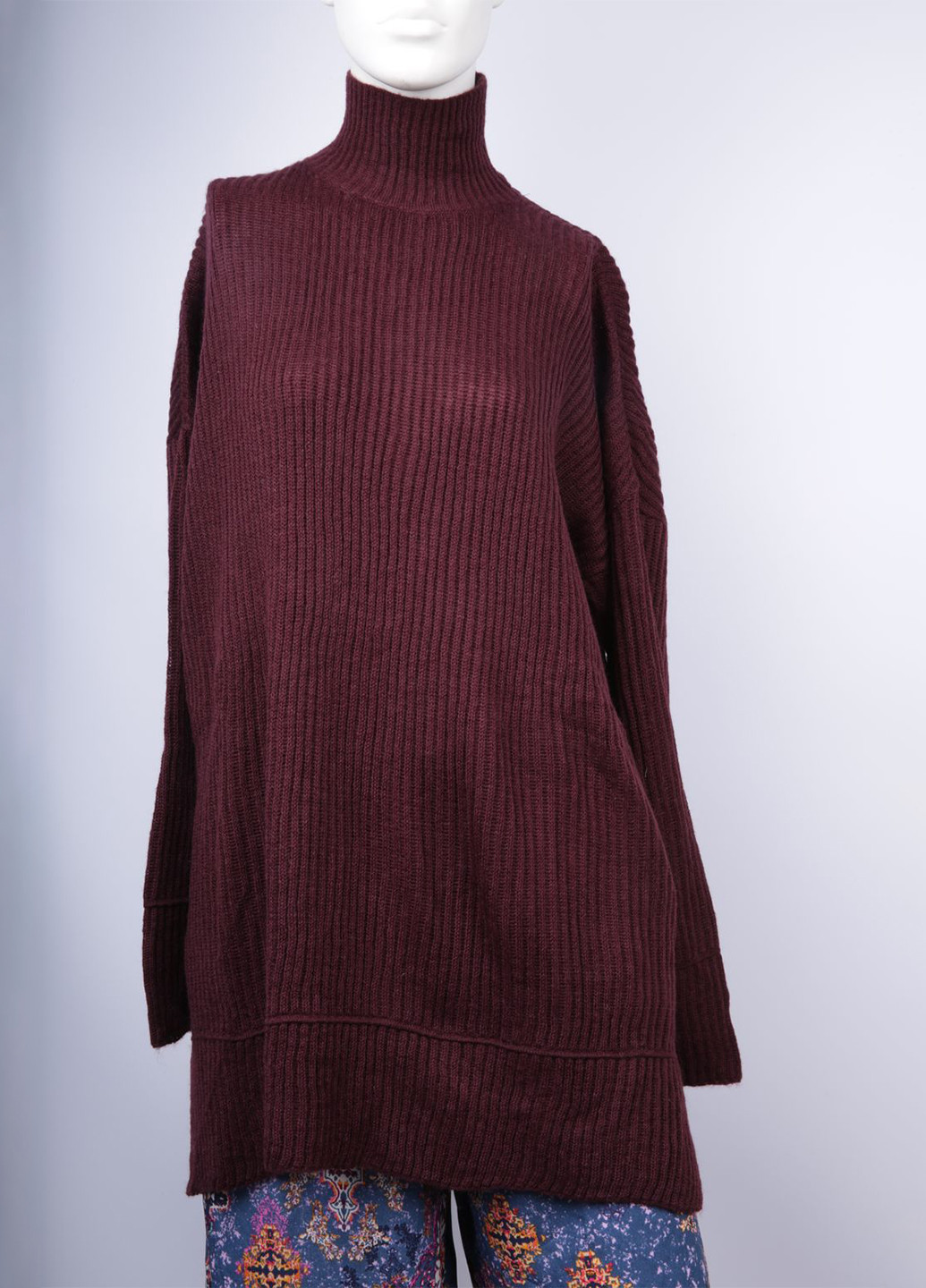 Сливовый демисезонный свитер Mark