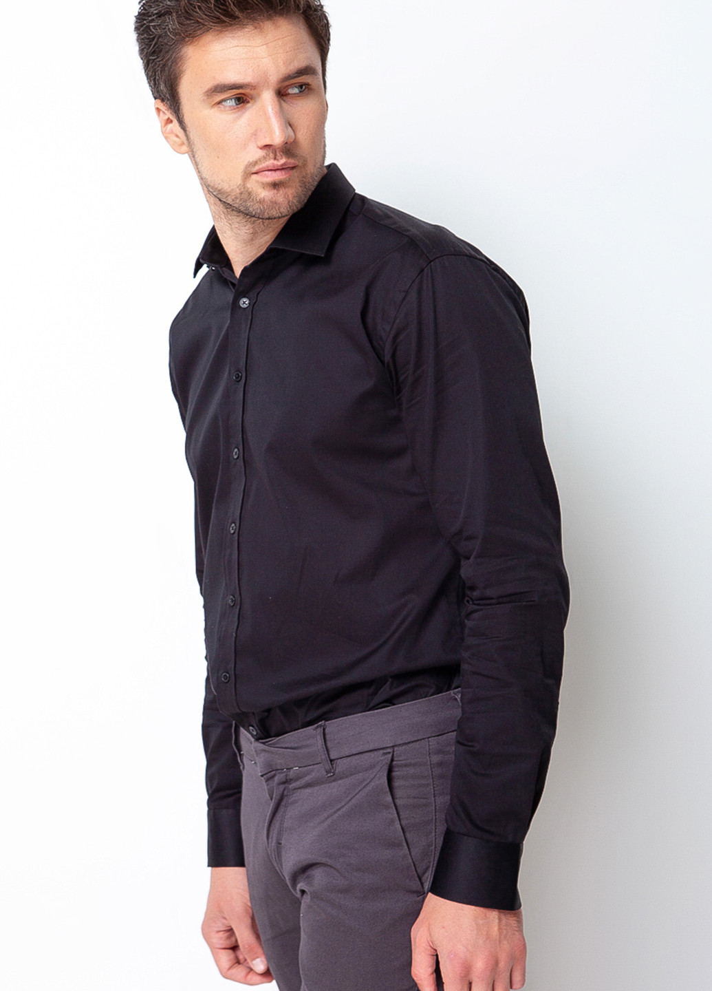Черная кэжуал рубашка однотонная Giovane Rossi с длинным рукавом
