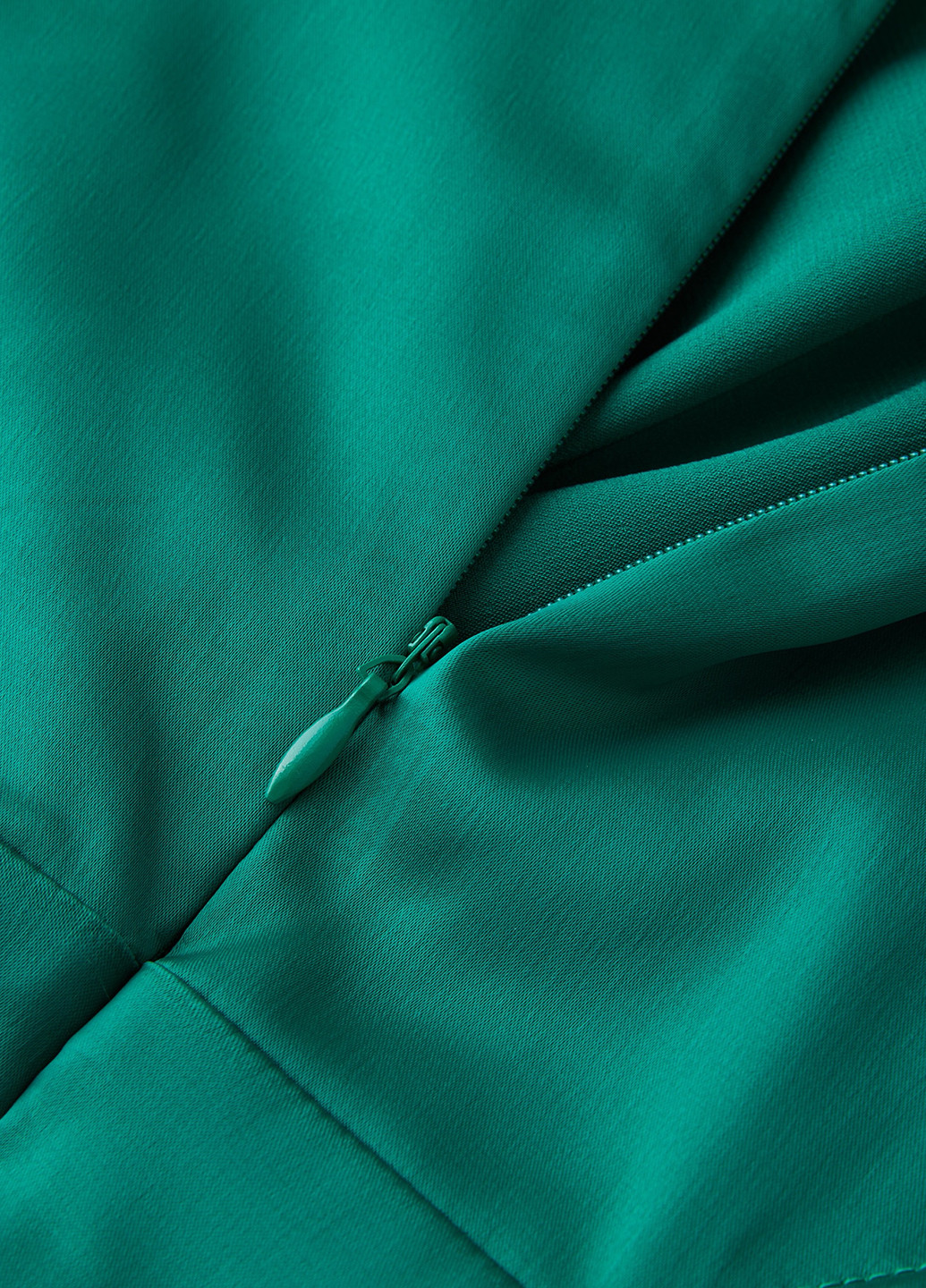 Зелена вечірня сукня на одне плече SHEIN однотонна