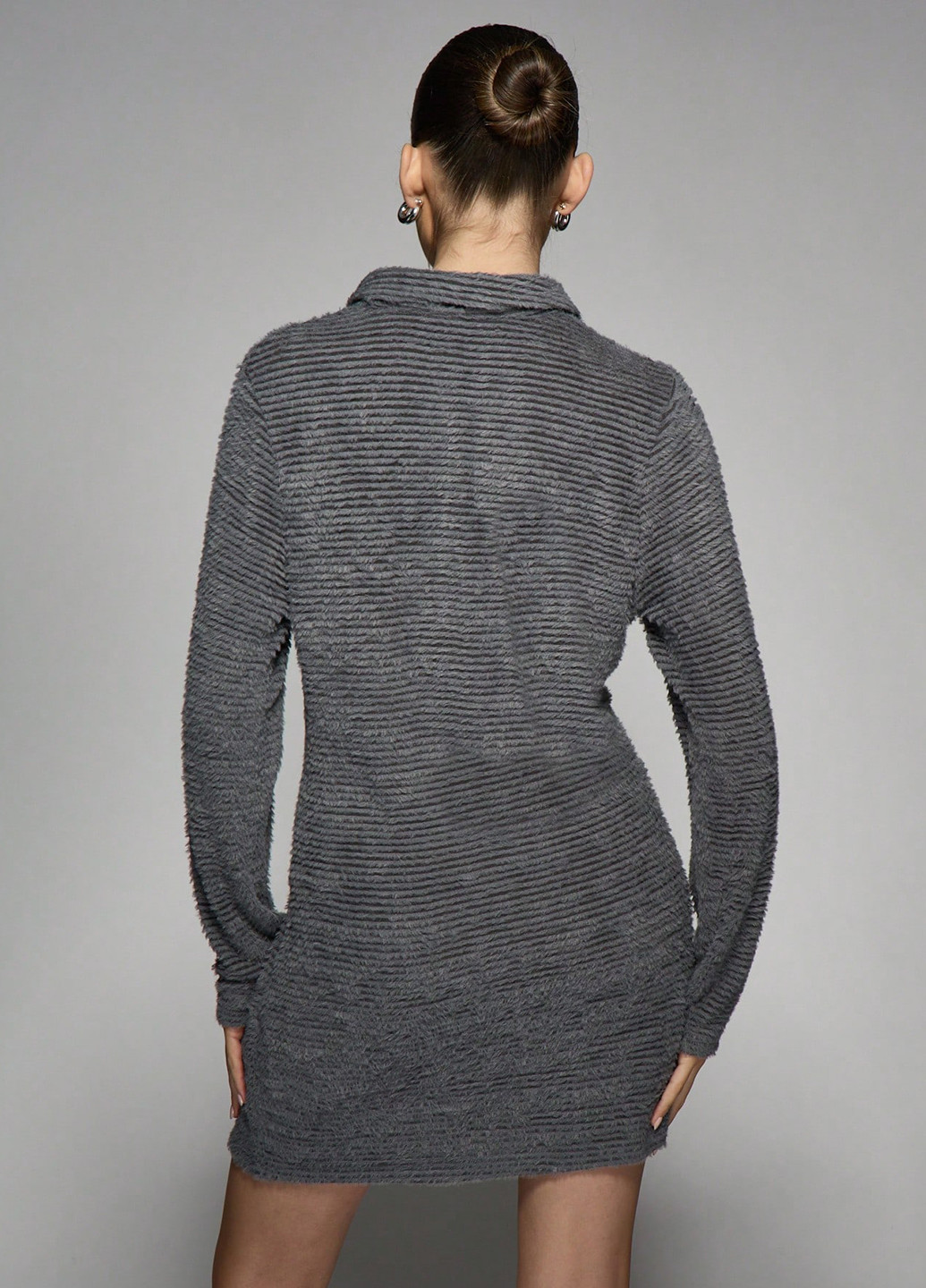 Серое кэжуал платье рубашка SHEIN однотонное