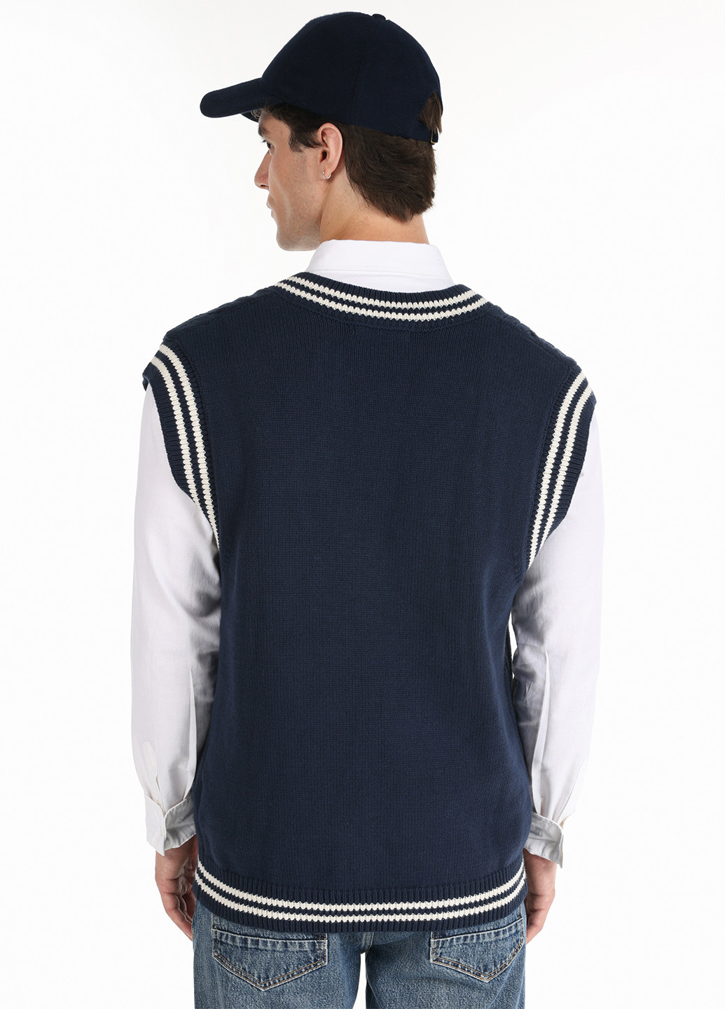 Жилет Colin's (292311530)