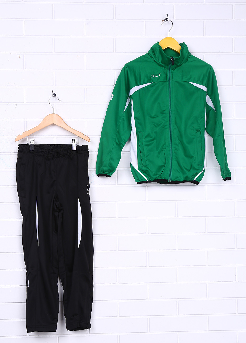 Зелений демісезонний костюм (кофта, штани) брючний Sol's