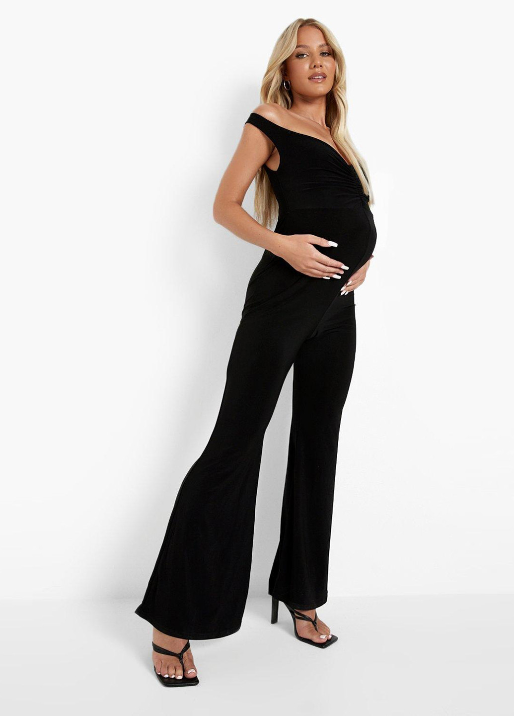 Комбинезон для беременных Boohoo комбинезон-брюки однотонный чёрный кэжуал полиэстер, трикотаж