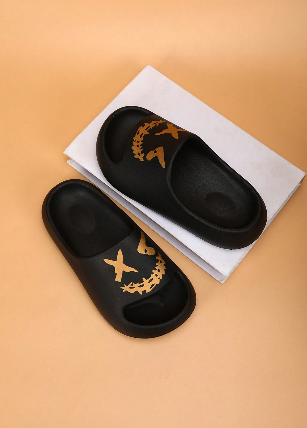 Черные пляжные, домашние, кэжуал шлепанцы SHEIN