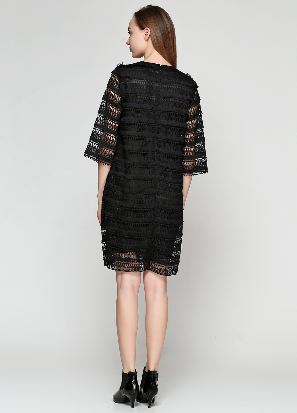 Черное кэжуал платье Bruuns Bazaar однотонное
