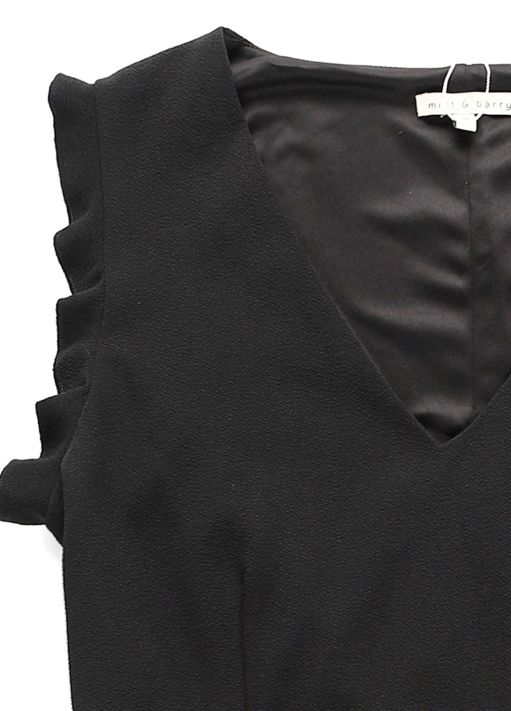 Черное кэжуал платье клеш MINT&BERRY однотонное