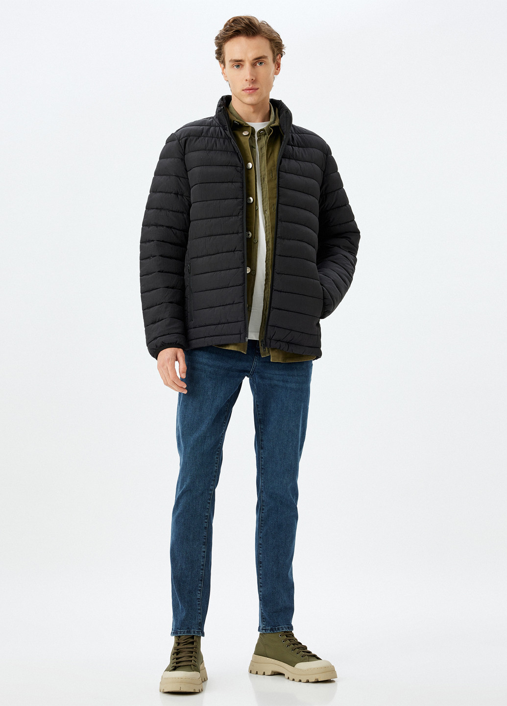 Чорна демісезонна куртка KOTON