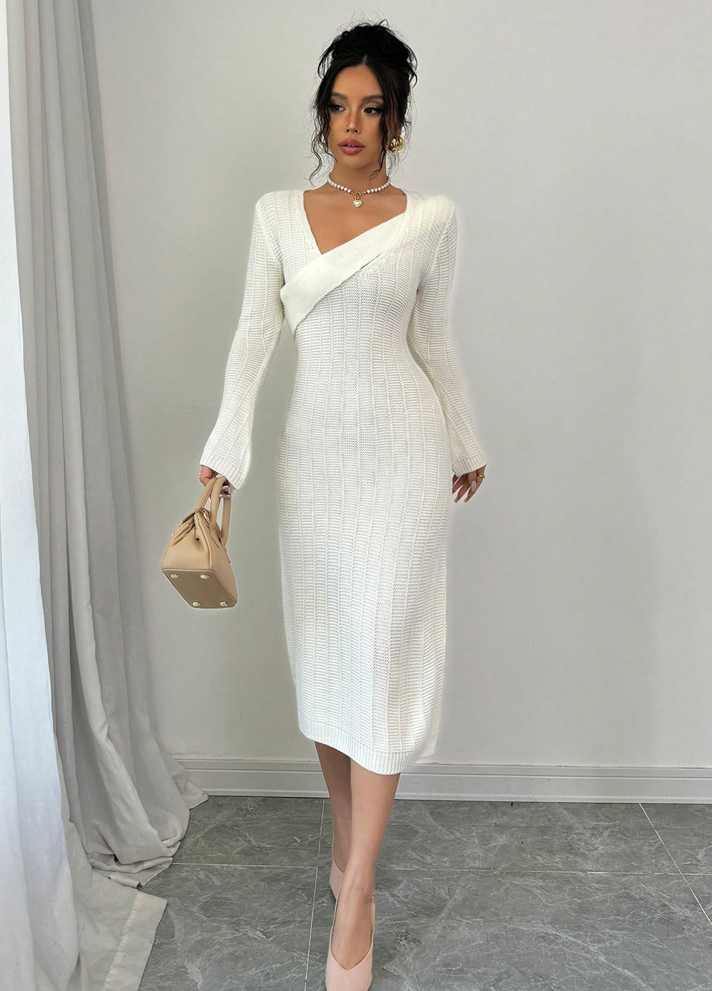 Кремовое кэжуал платье SHEIN однотонное