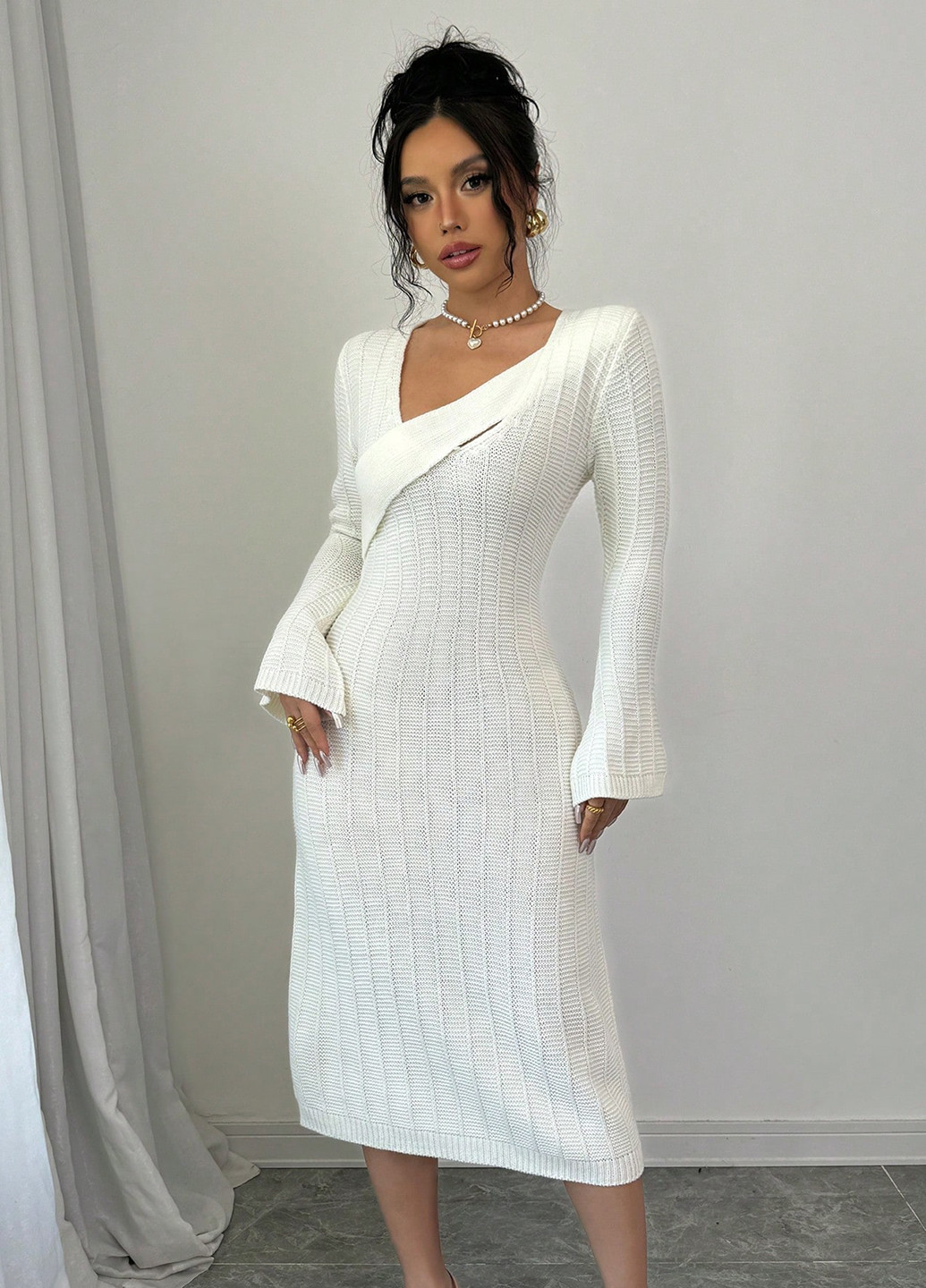 Кремовое кэжуал платье SHEIN однотонное