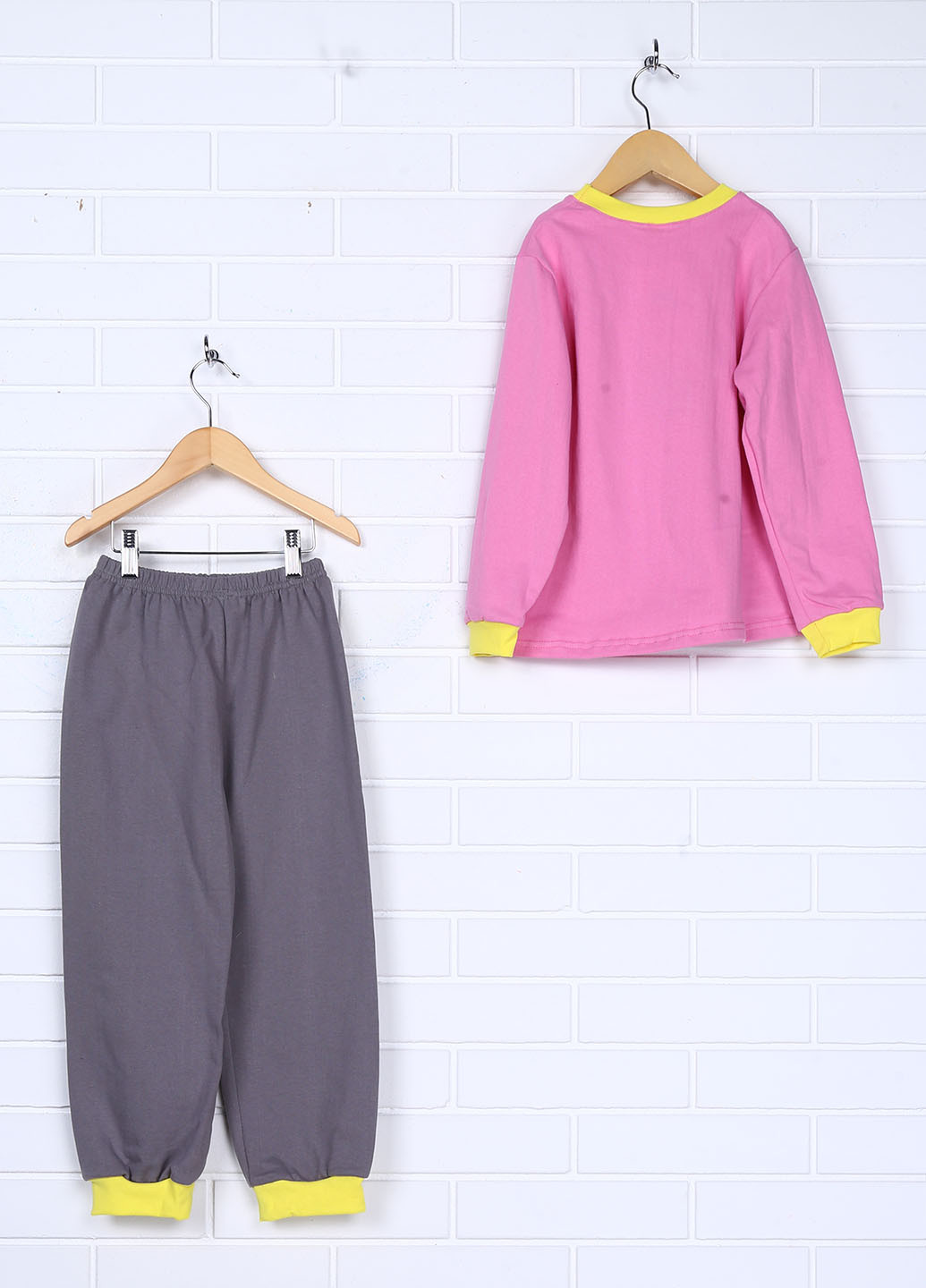 Розовая всесезон пижама (кофта, брюки) Клим