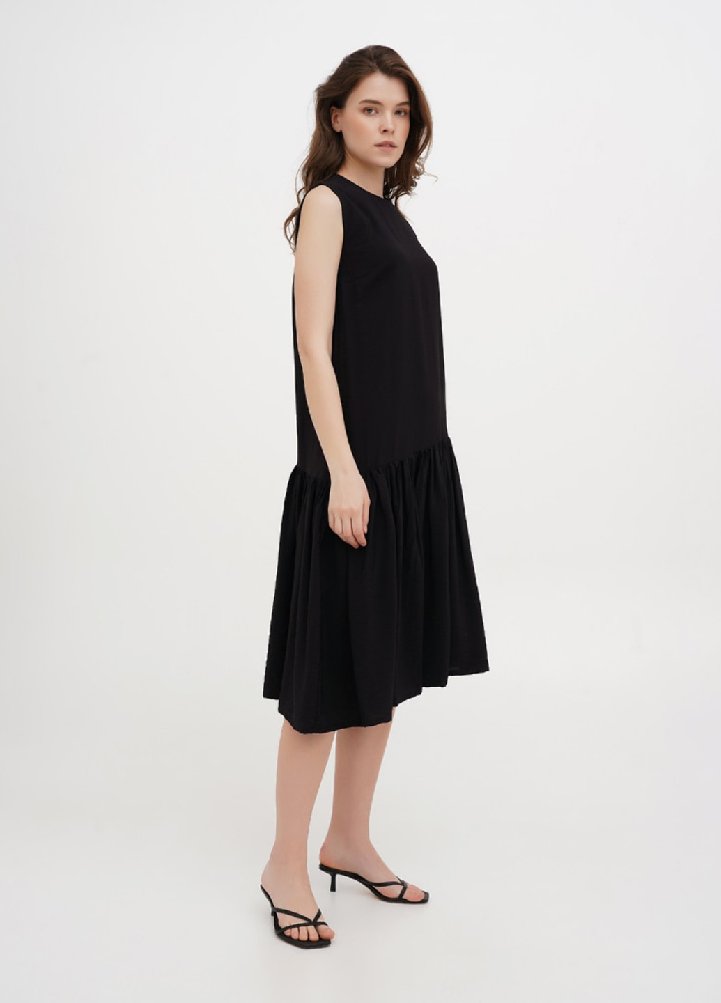 Чорна кежуал сукня а-силует ESSME однотонна