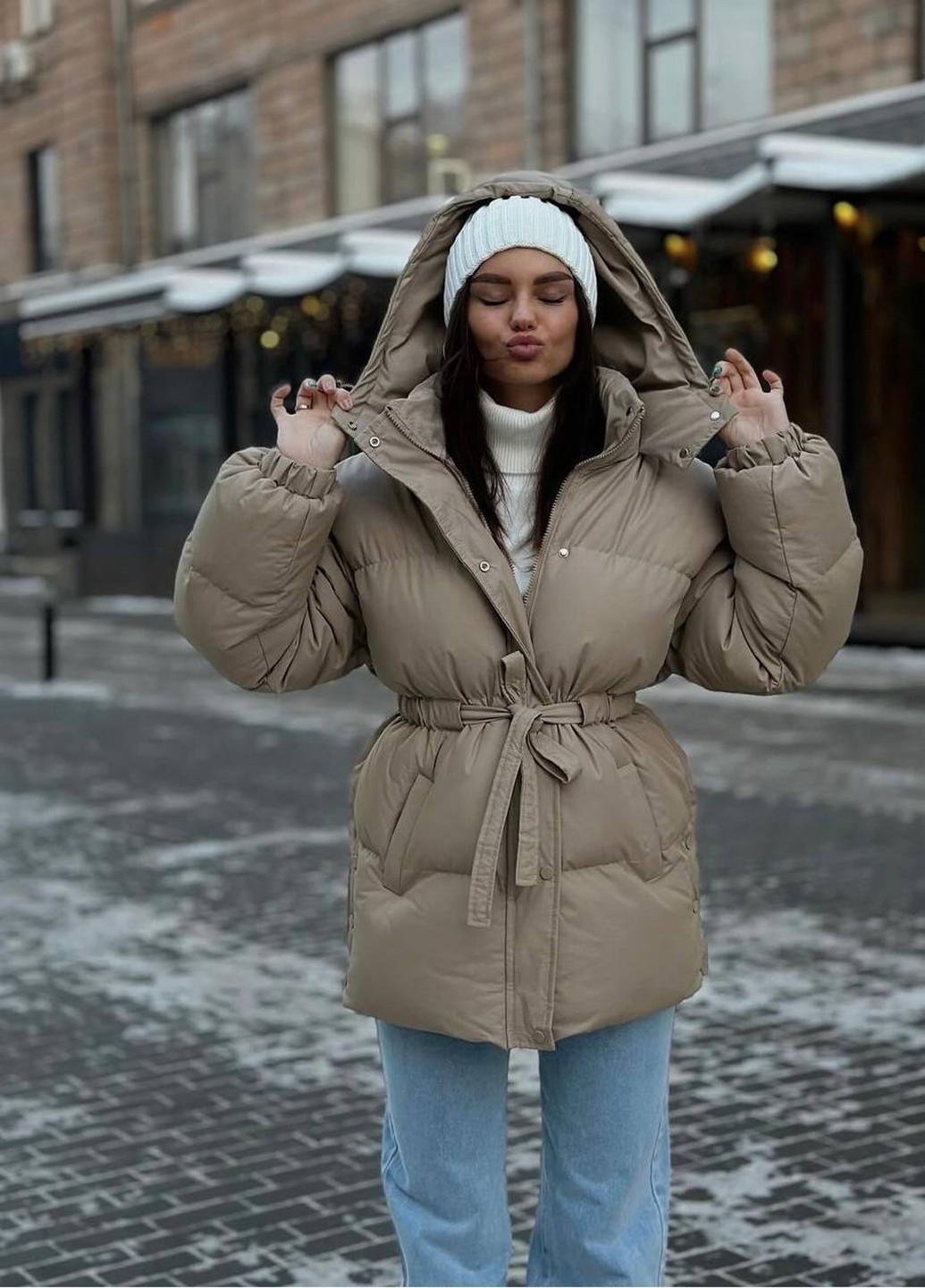 Бежева демісезонна куртка Fashion