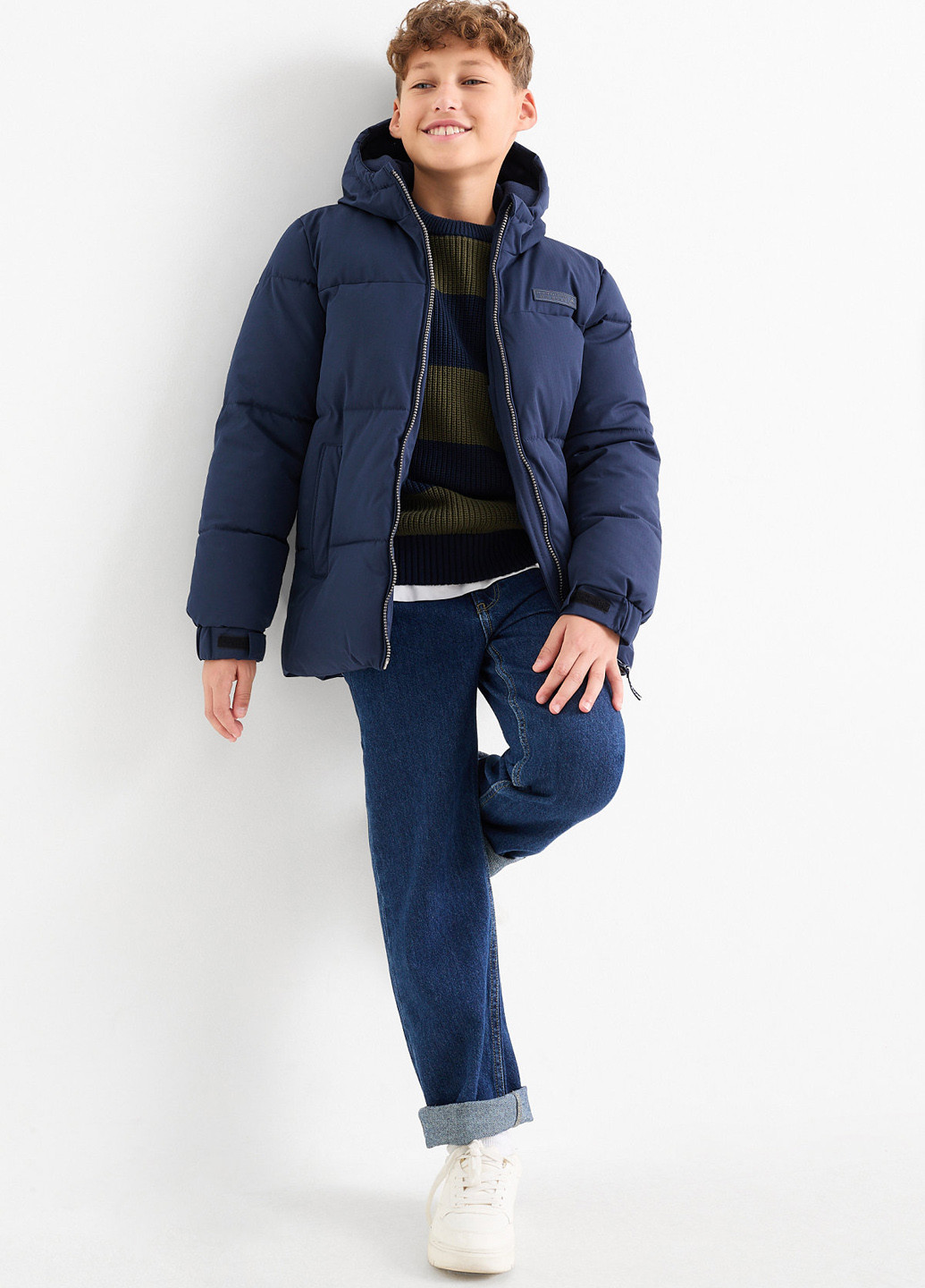 Темно-синя демісезонна куртка C&A