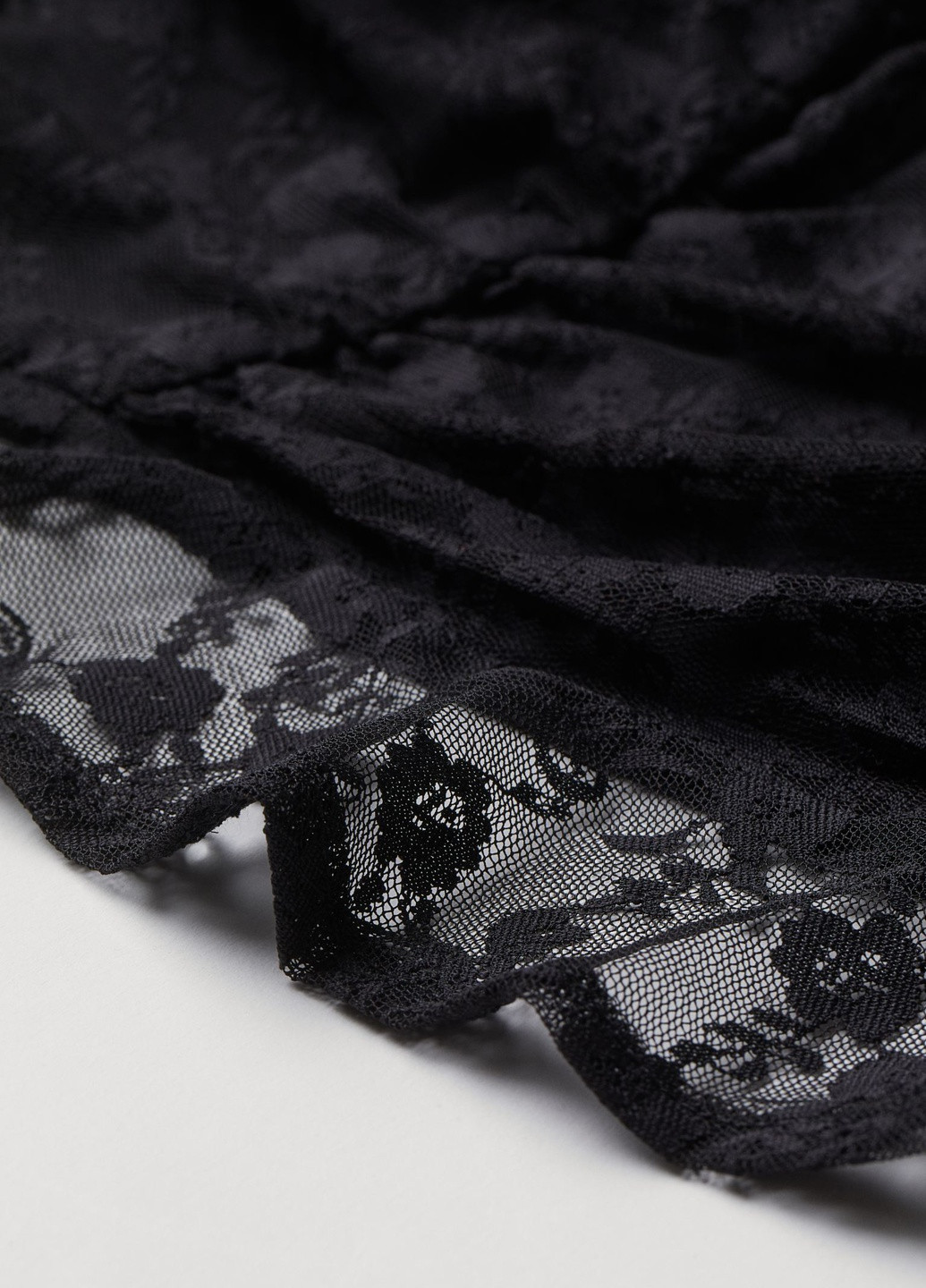 Чорна вечірня плаття мереживне H&M з квітковим принтом