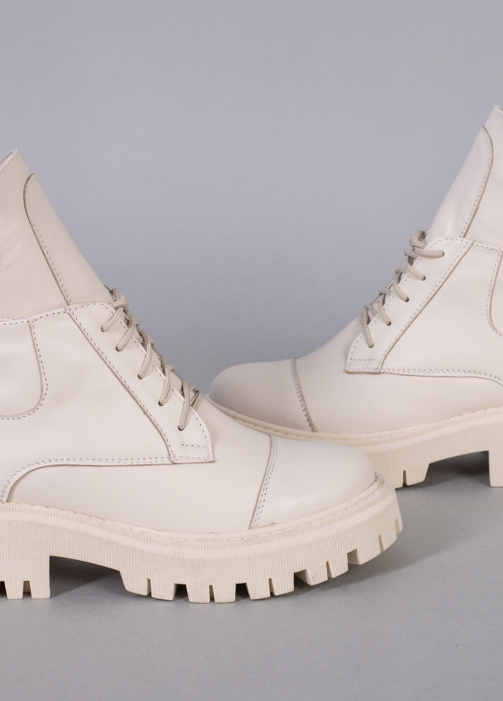 Осенние ботинки shoesband Brand без декора