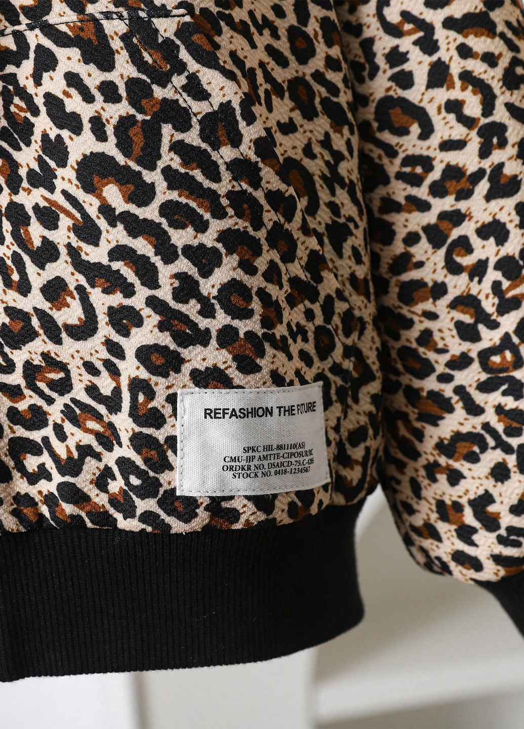 Комбинированная демисезонная куртка SHEIN