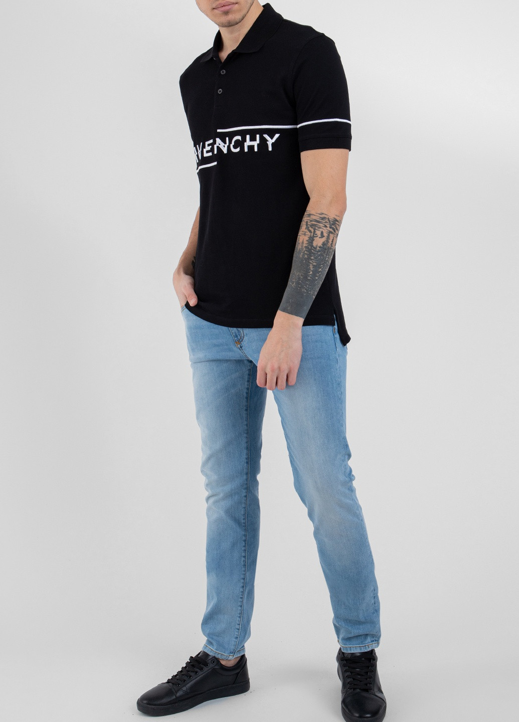 Черная футболка polo Givenchy