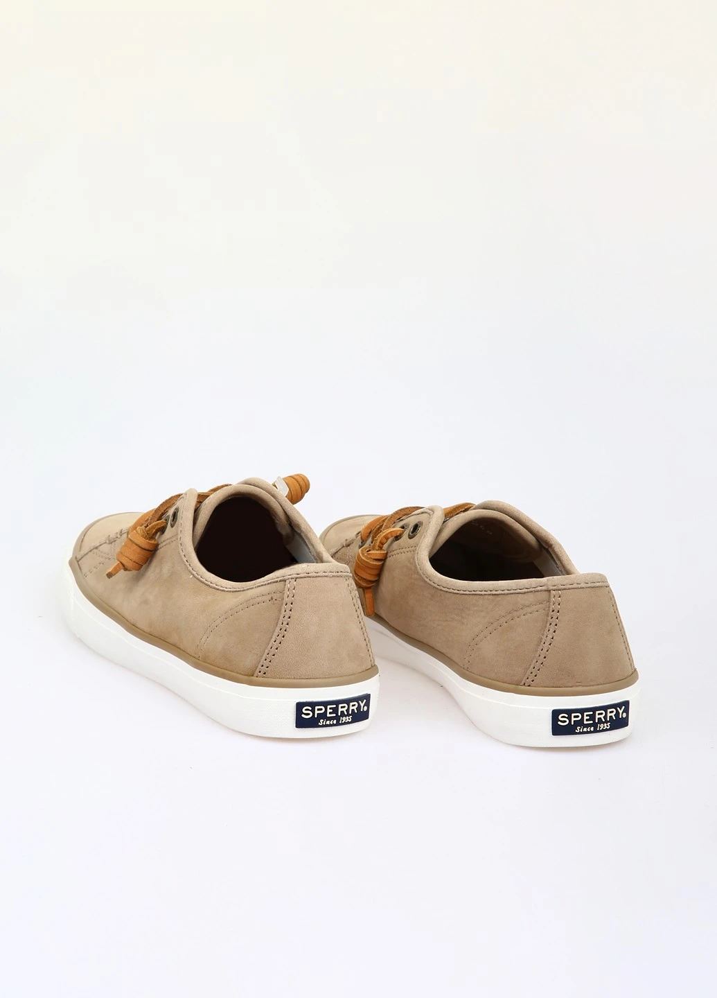 Бежевые кеды Sperry