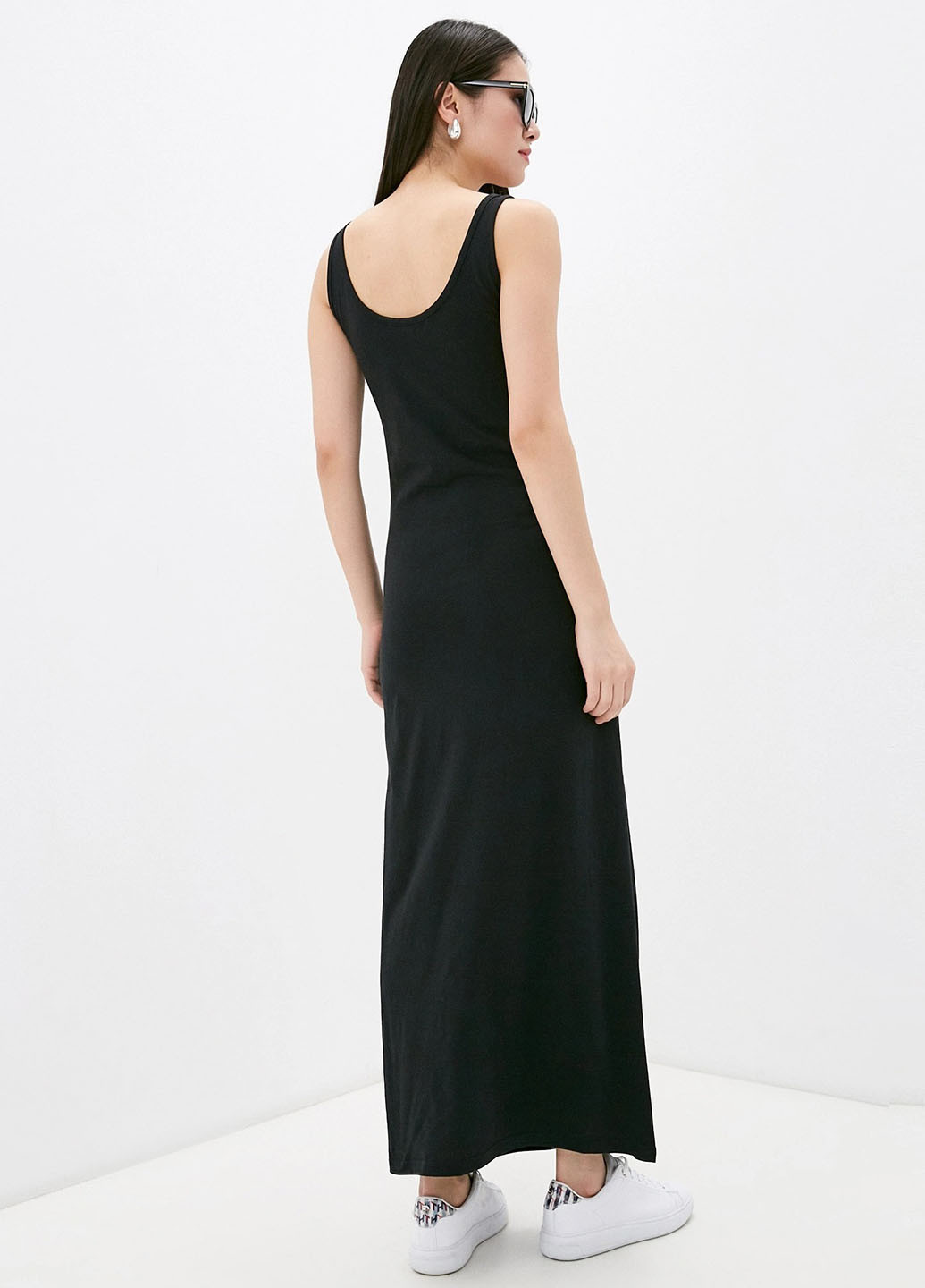 Черное кэжуал платье платье-майка Vero Moda однотонное