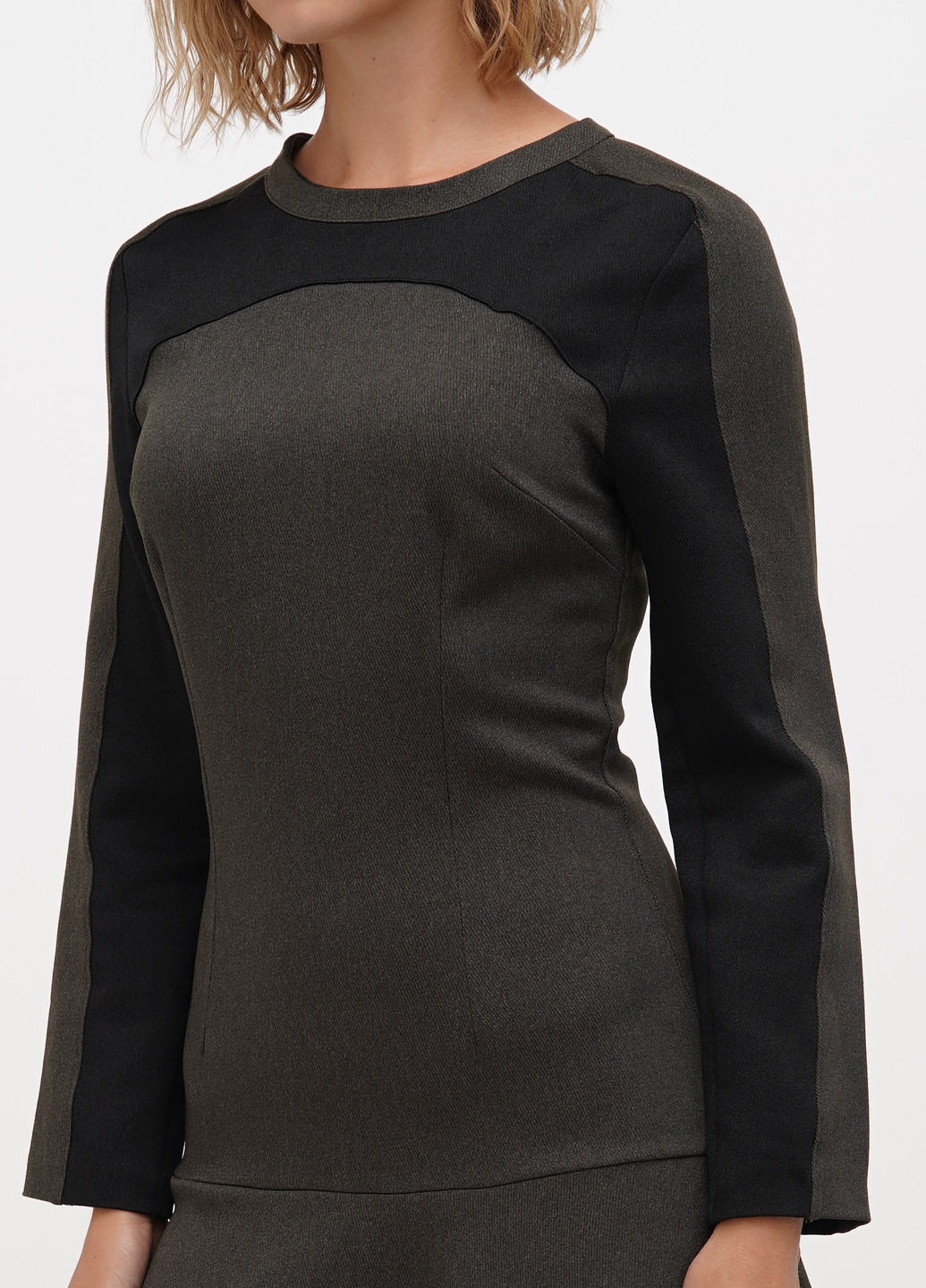 Оливкова (хакі) кежуал сукня Sassofono однотонна