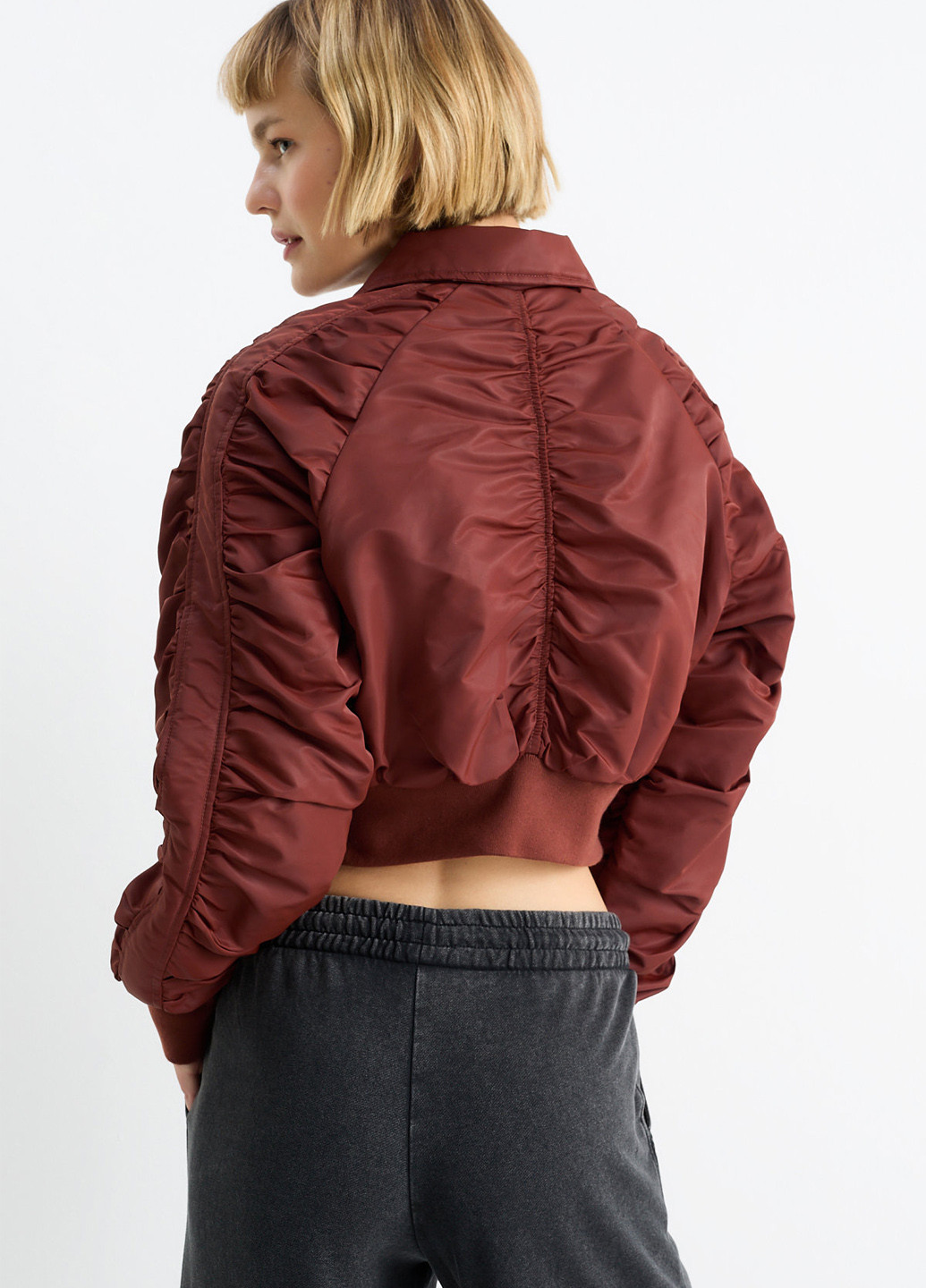 Коричневая демисезонная куртка C&A