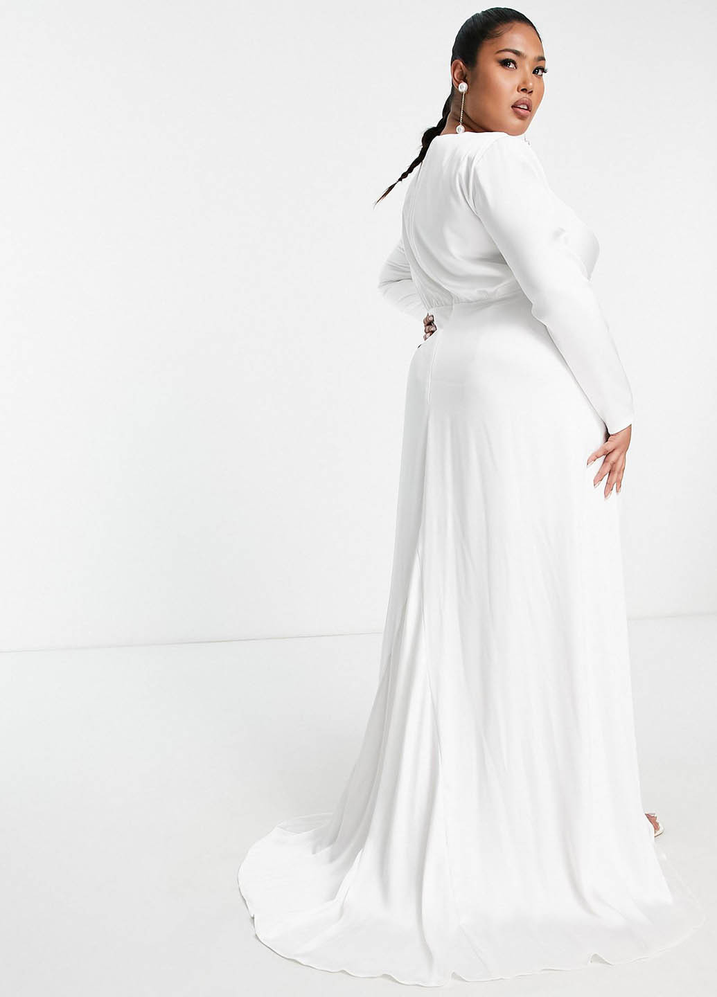 Белое вечернее платье со шлейфом, на запах Asos однотонное