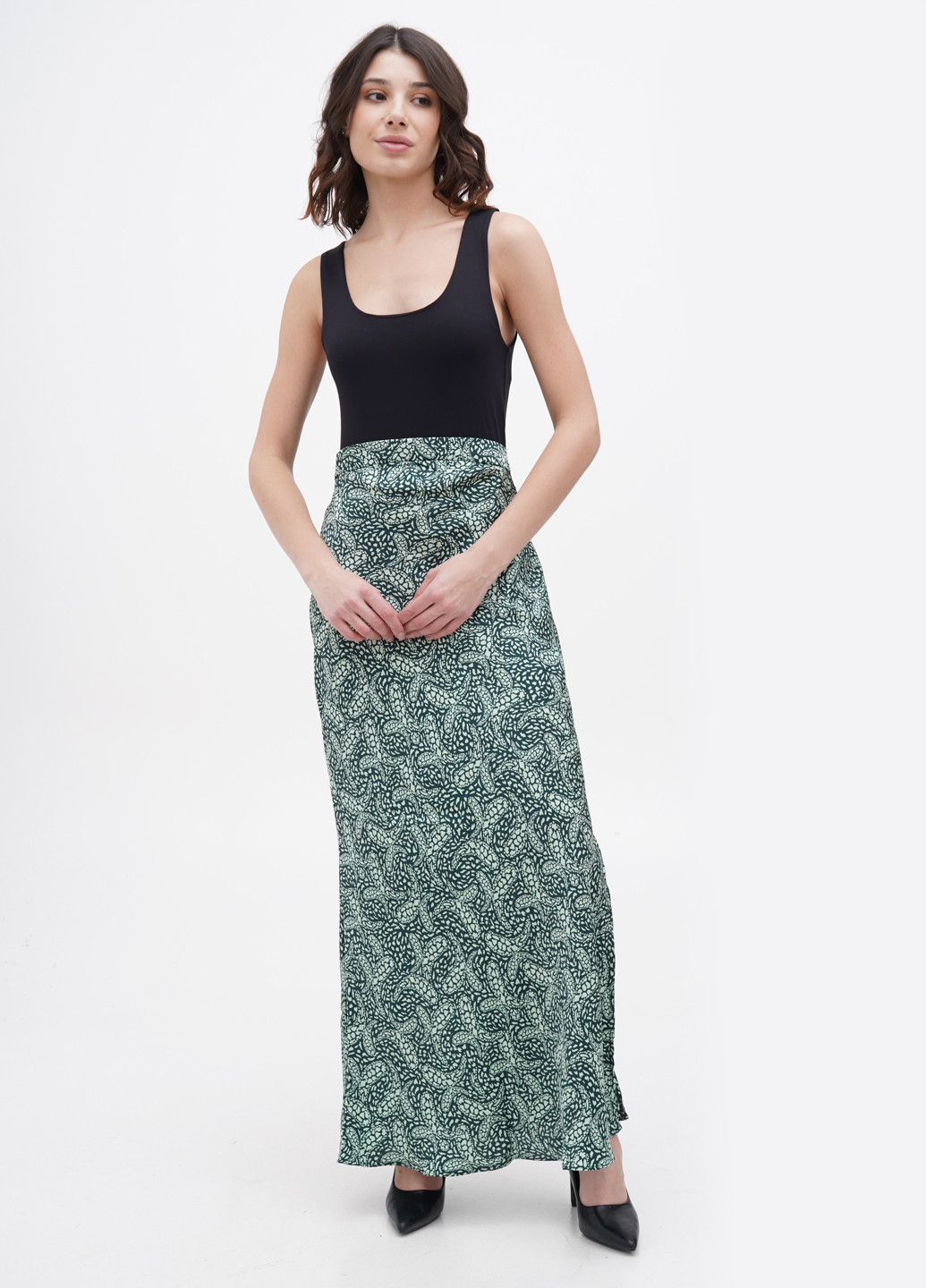 Темно-зеленая кэжуал "турецкие огурцы" юбка Glamorous